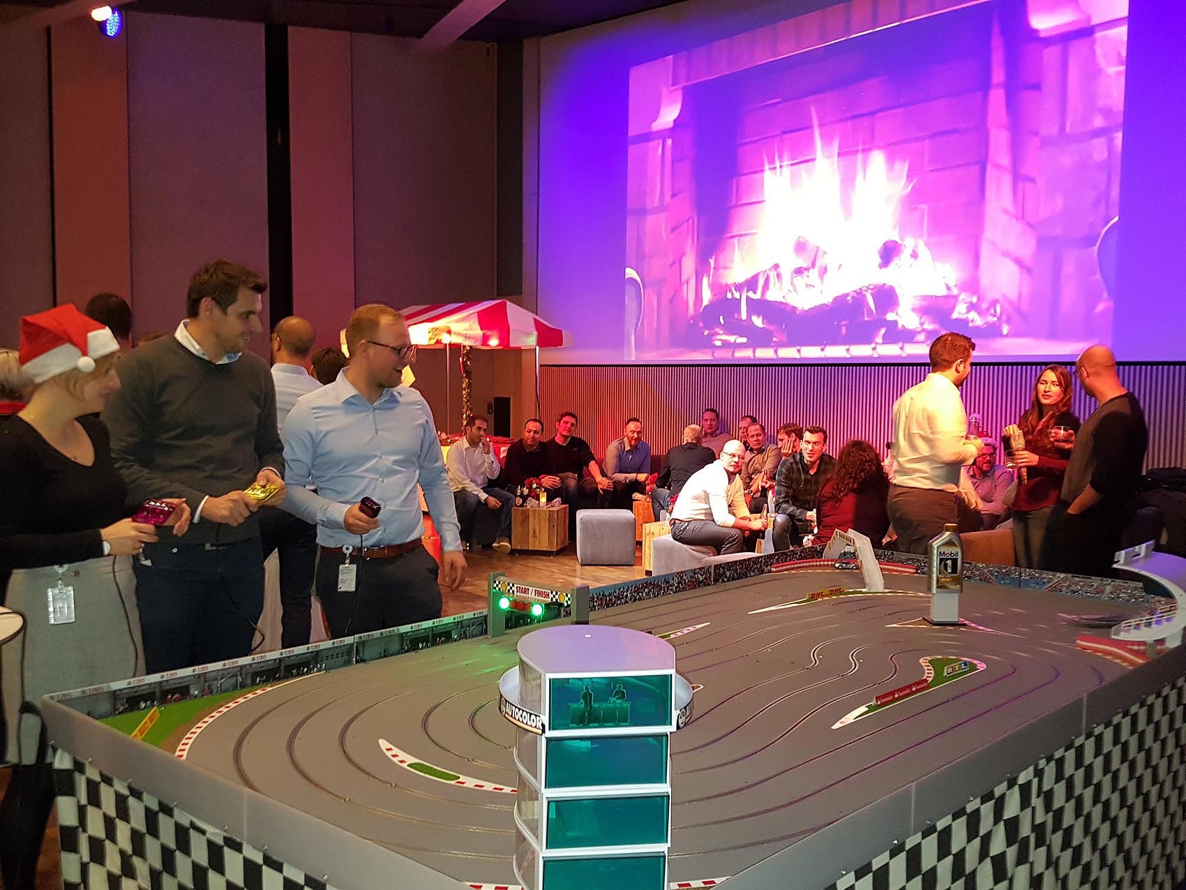 autorennen-carrerabahn-small_01