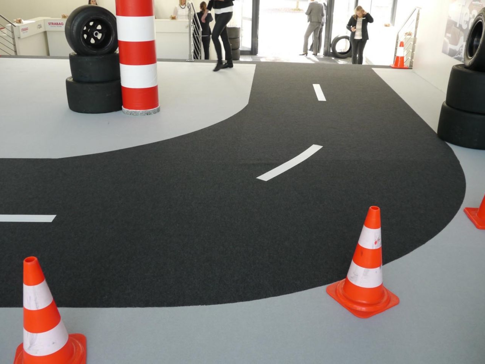 motorsport-deko-boxengasse-www-eyeconcept-de-1411