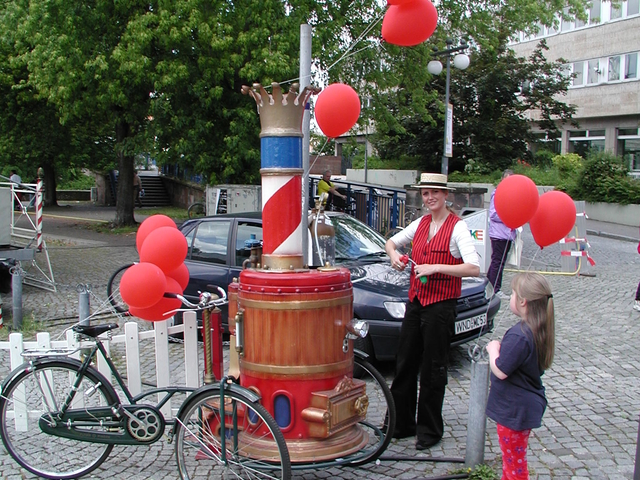 Nostalgie Dampf-Velo Luftballonstand mieten
