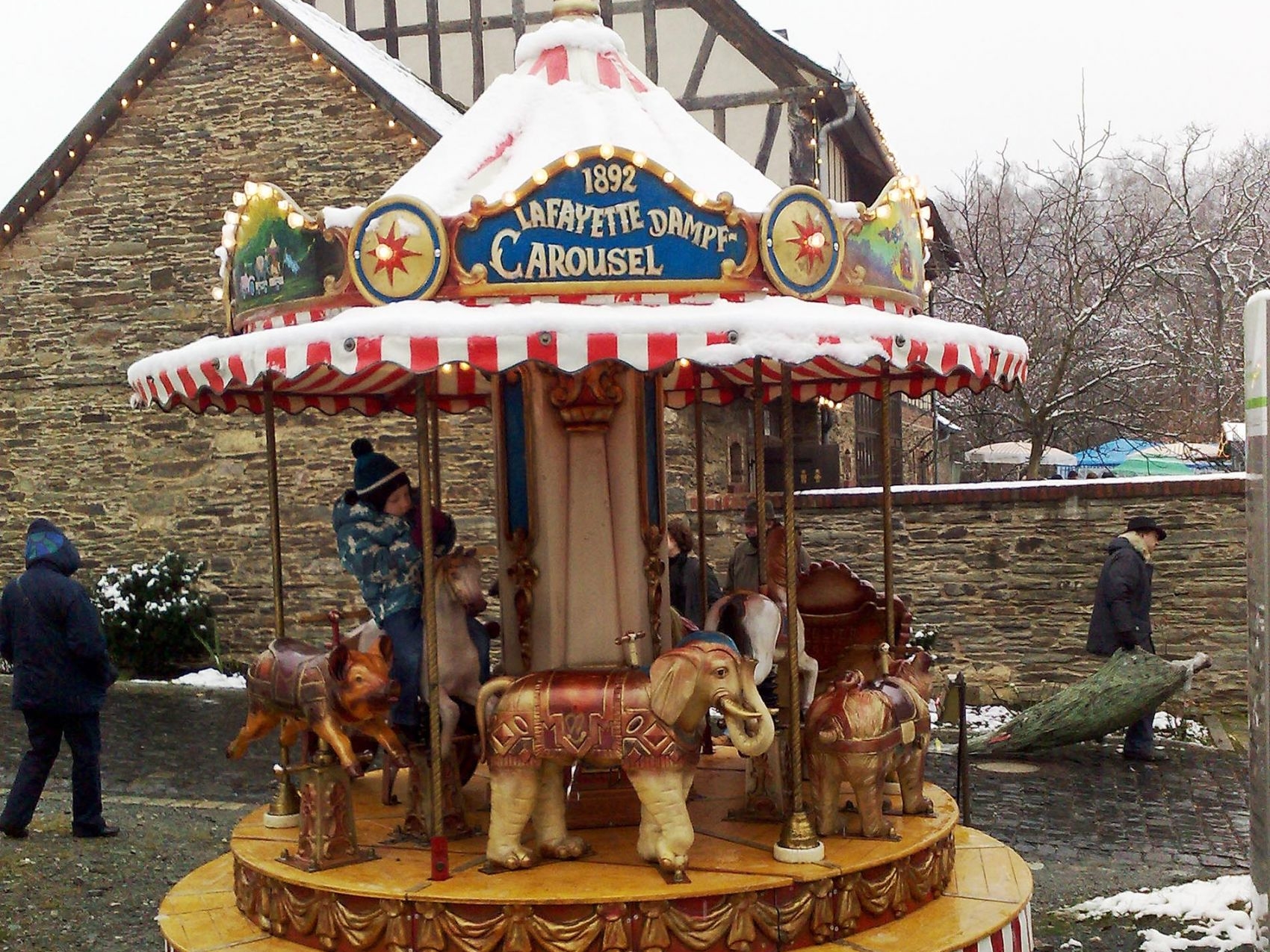 nostalgie-karussell-12-plaetze-235