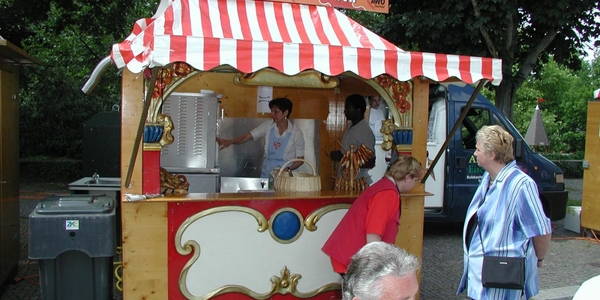  MARKTBUDE MARKTHUETTE (KLASSIK) Nostalgie Marktbude mieten