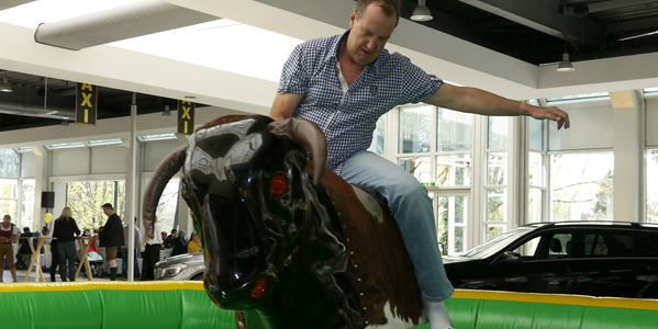 Oktoberfest Gaudi Ochsenreiten - Rodeo  (TÜV-geprüft) mieten