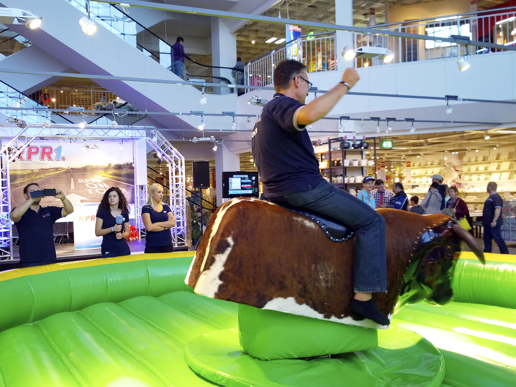 bullriding-rodeo_6m_www.eyeconcept.de_000122