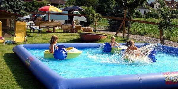 Power Paddler Kindertretboote + Pool mieten