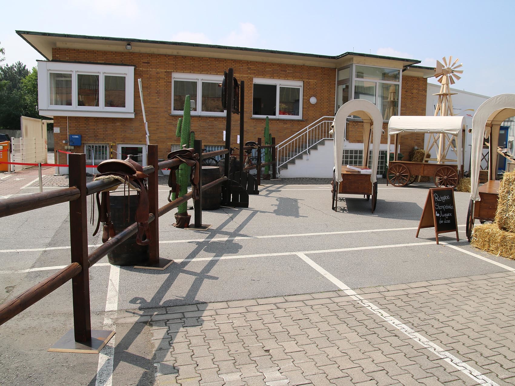 ranch-eingangsportal_18_05_04