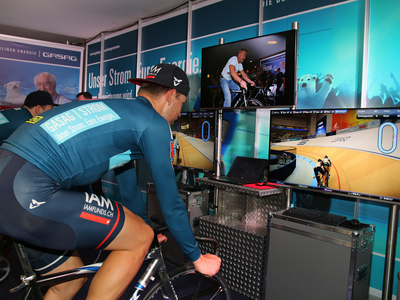 Rennradsimulator Fahrradsimulator Mountainbikesimulator (Twinversion) mieten