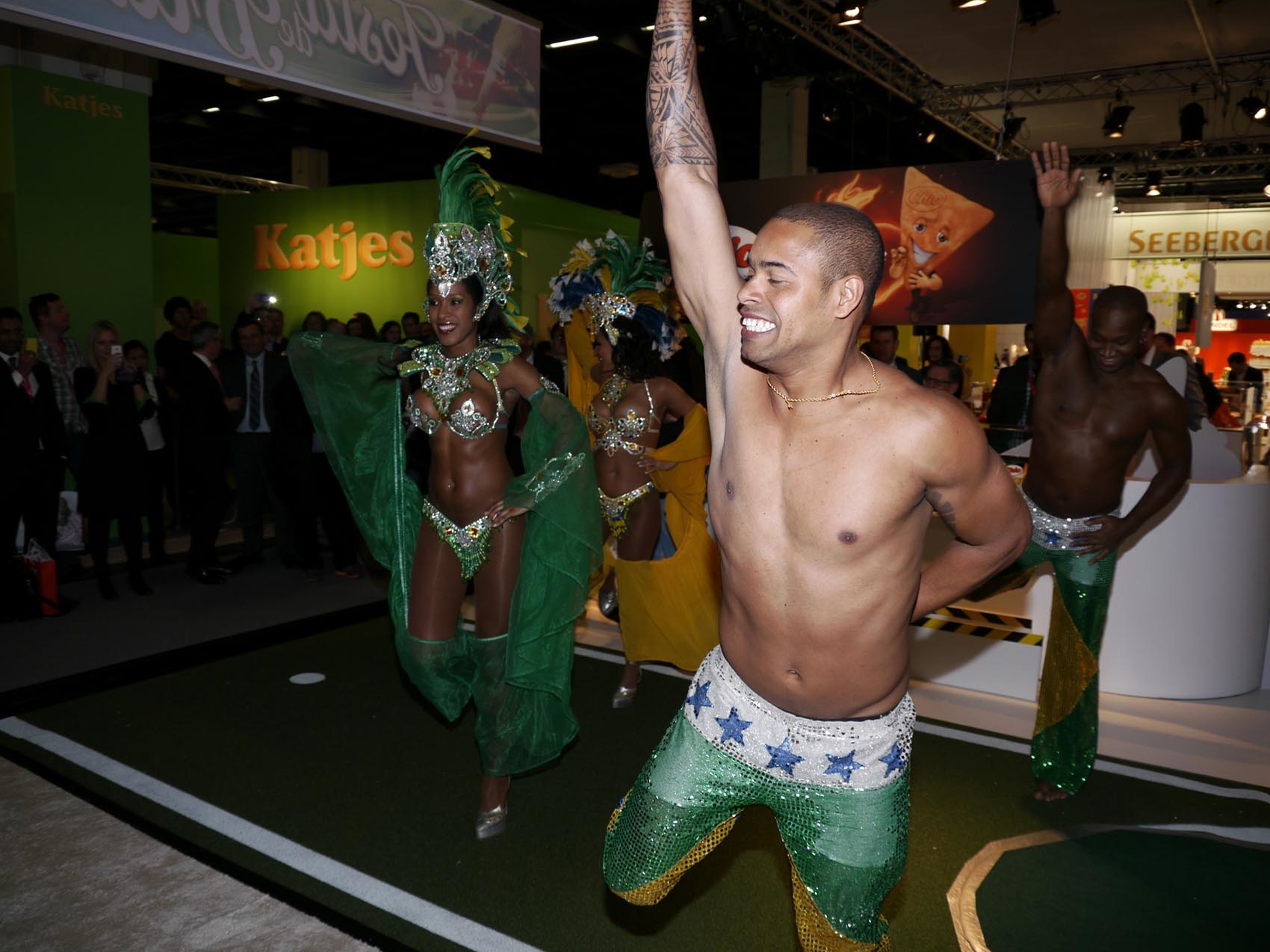 fussballsimulator-virtual-goalkeeper_www.eyeconcept.de_brasilshow_2014038