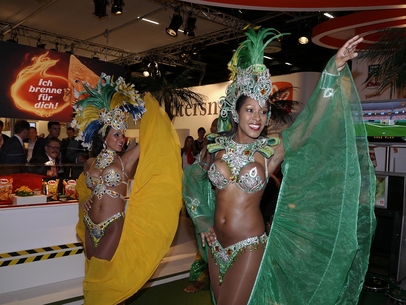 fussballsimulator-virtual-goalkeeper_www.eyeconcept.de_brasilshow_2014039