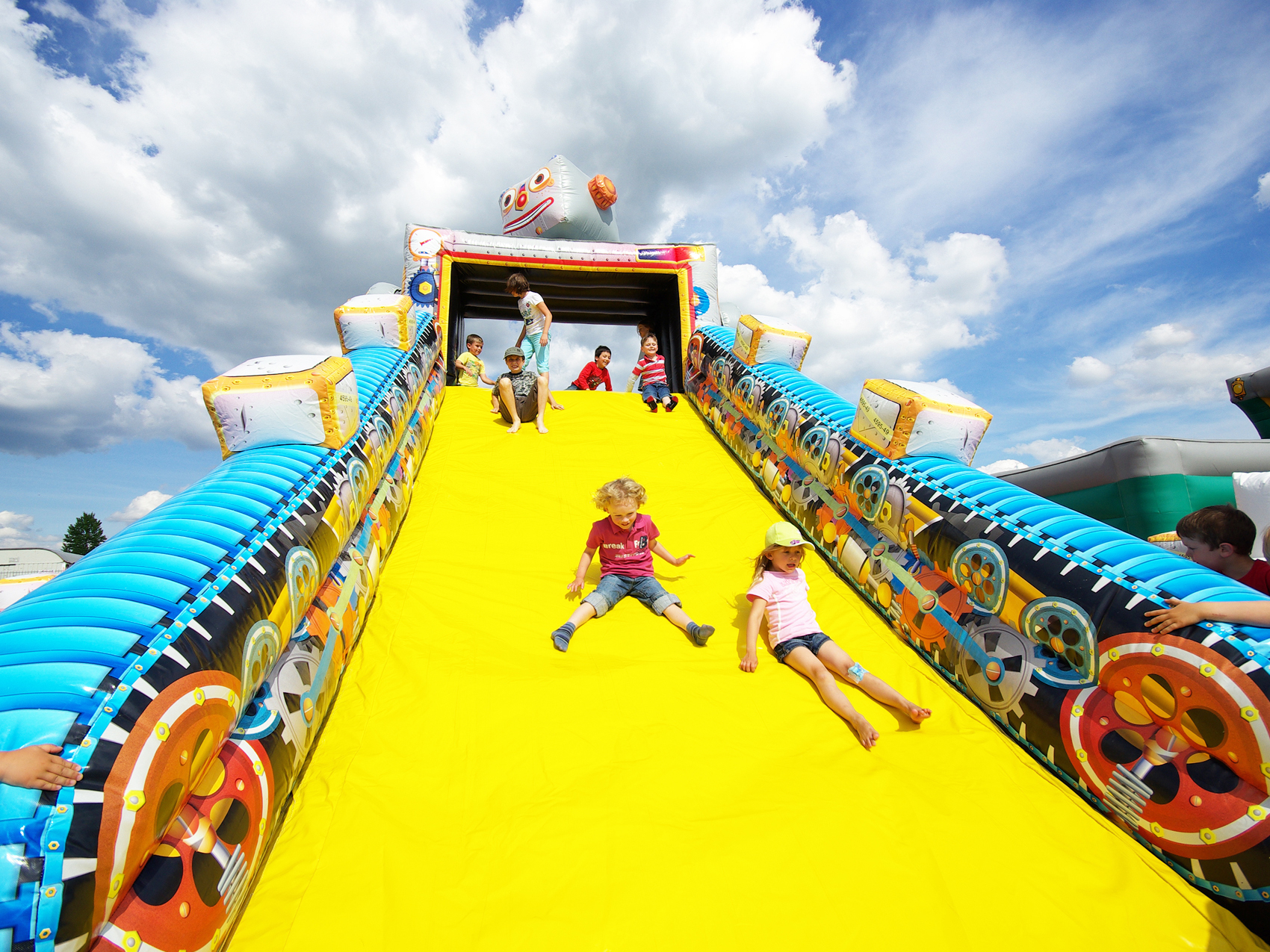 riesenrutsche-roboter_www.eyeconcept.de_04