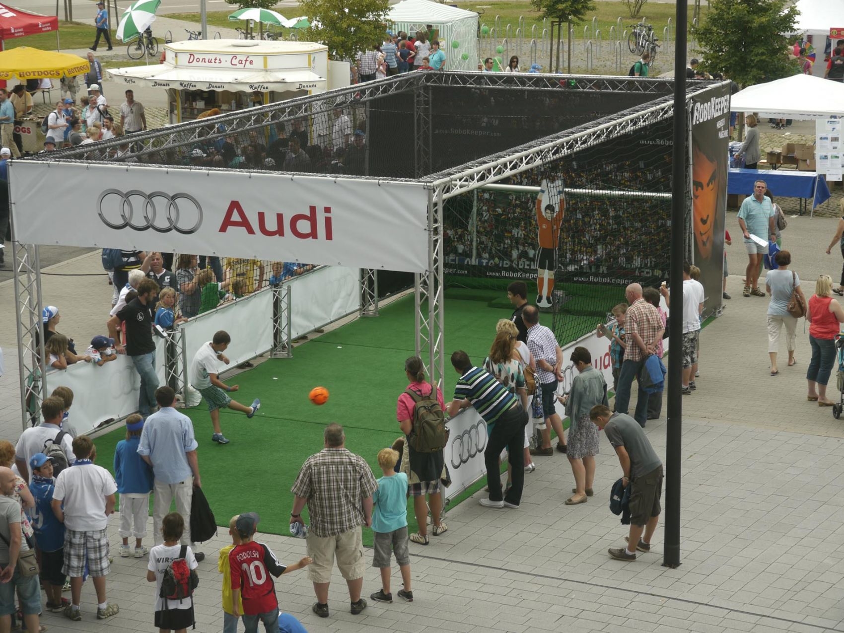 02-robokeeper-fussballsimulator-www-eyeconcept-de-102934