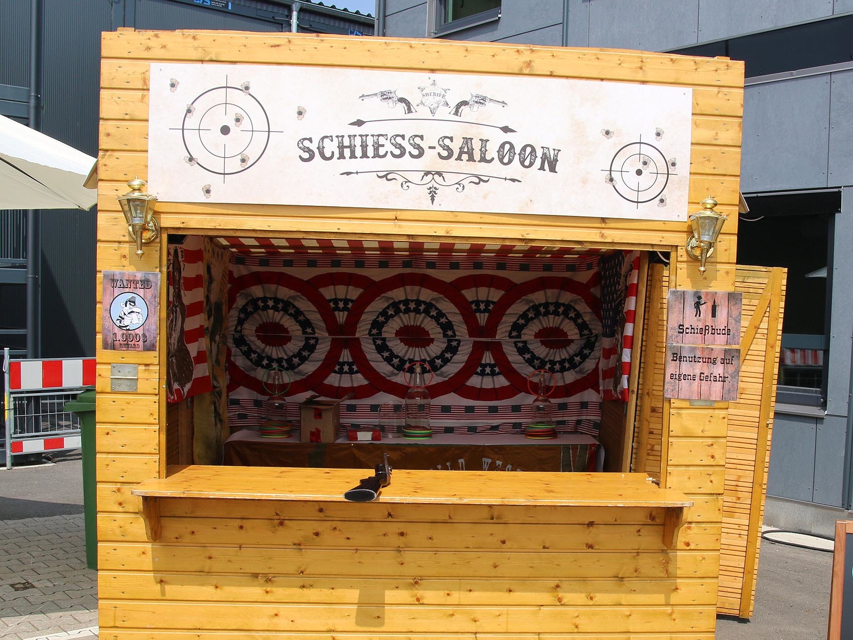 schiess-saloon_18_05_11