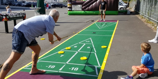 Shuffleboard mieten - Shuffleboard Court (wasserfest)