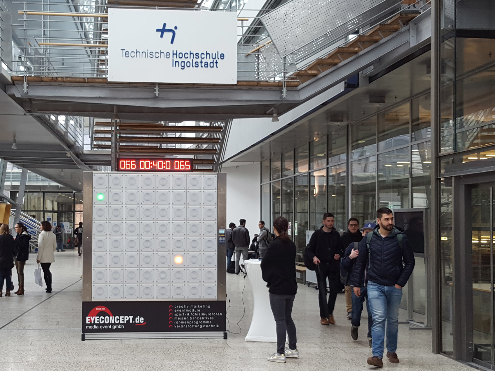 twall64-www.eyeconcept.de-1710