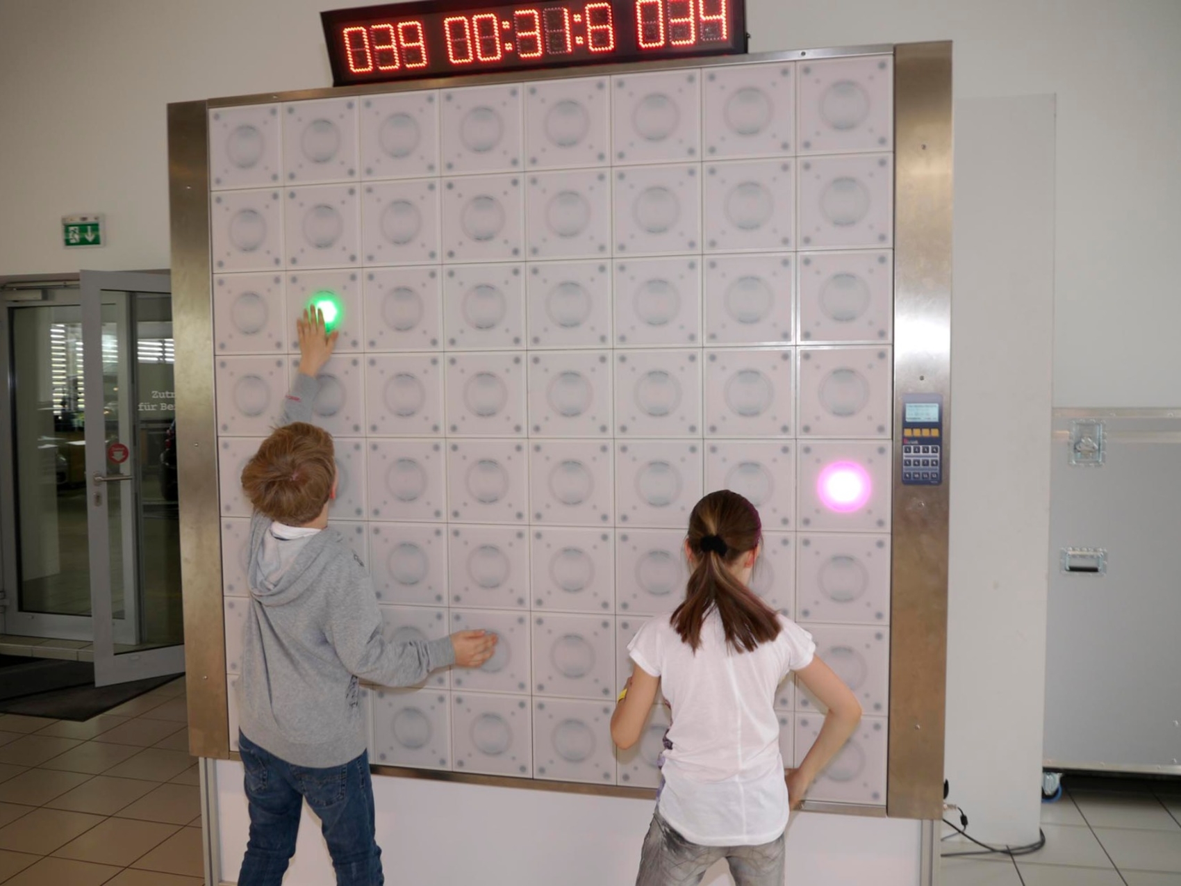 twall64_2-x-24-felder_www.eyeconcept.de_001