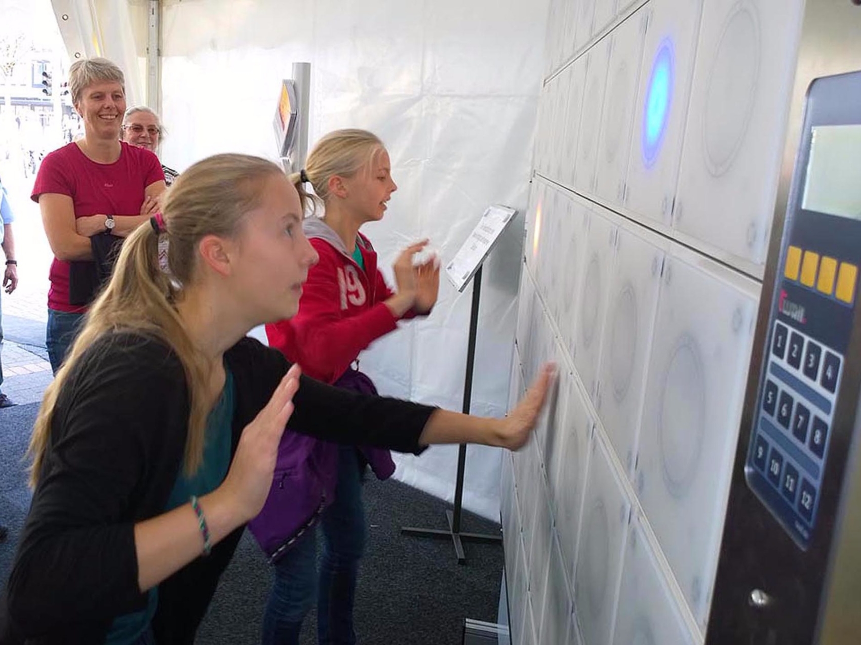 twall64_www.eyeconcept.de_324545412