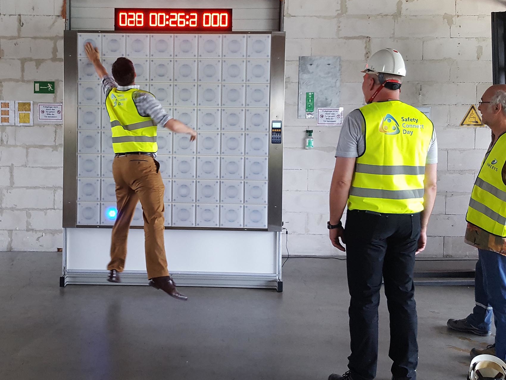 twall64_arbeitssicherheitstag_www.eyeconcept.de_17013