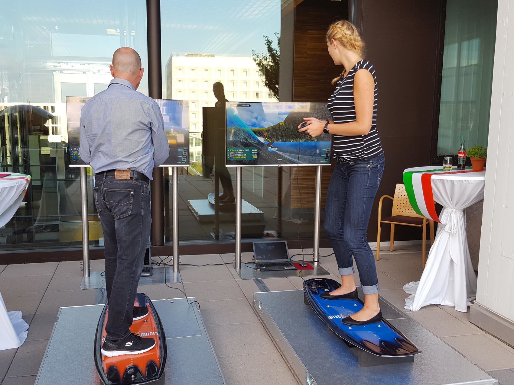 virtual-surfsimulator_www.eyeconcept.de0703