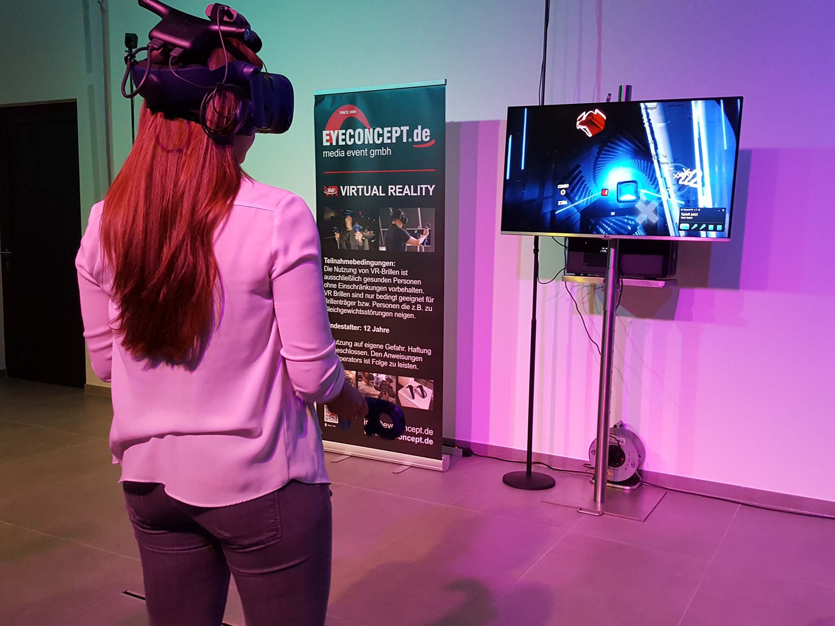 03a_vr-game-arena-beat-sabar