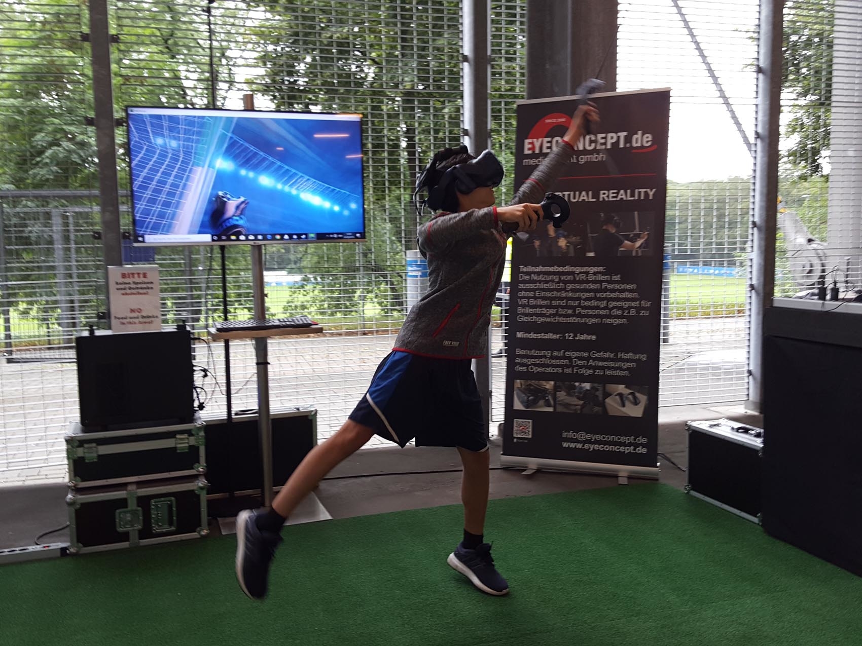 vr-final-goelkeeper-fussballsimulator_002