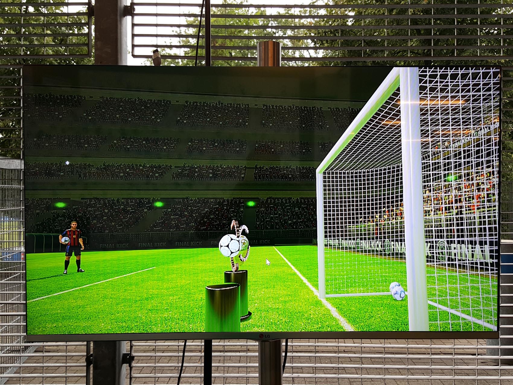 vr-final-goelkeeper-fussballsimulator_004a