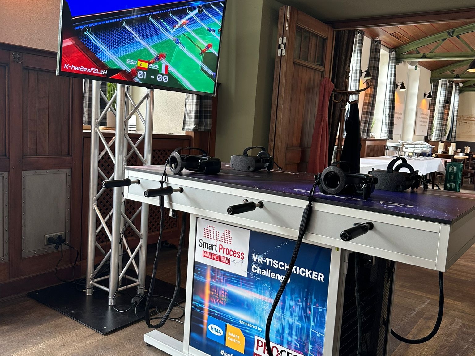 VR_Table_Soccer_seitlich_links_Brandingflaechen