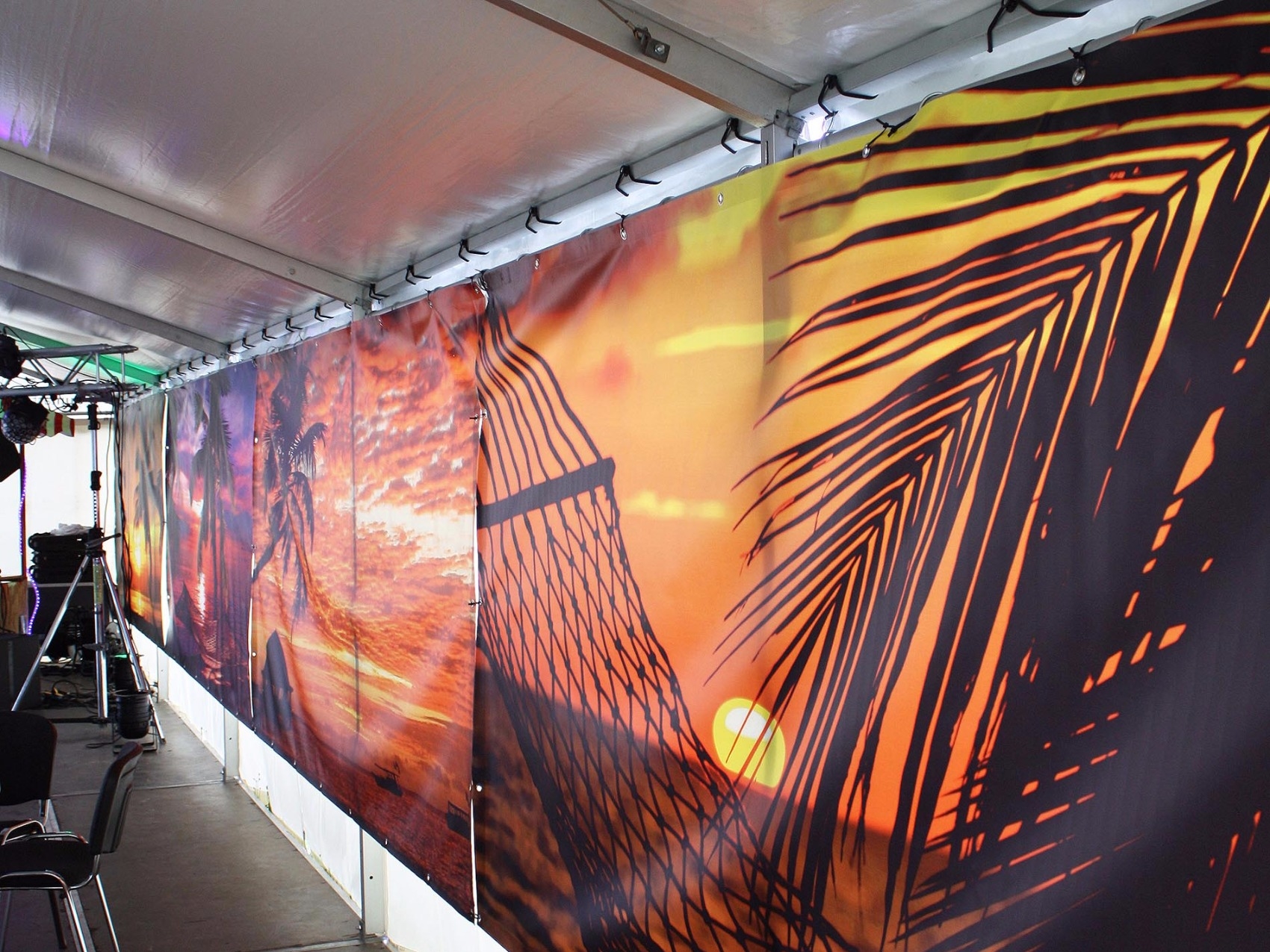 beachparty-Dekovorhang-Haengematte-gelb-07-www.eyeconcept.de