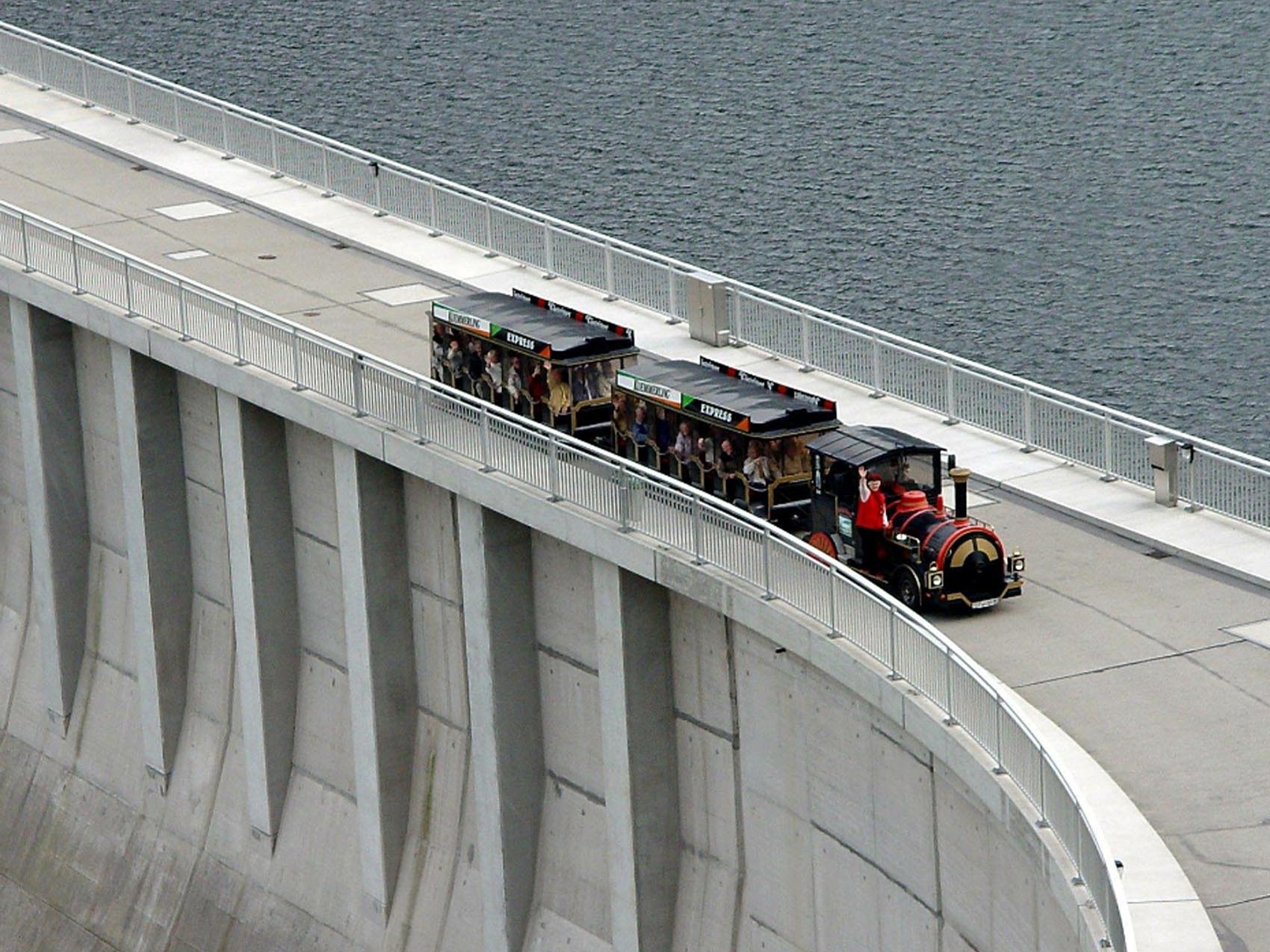 wegebahn-mieten-56-platze_www.eyeconcept.de_18302