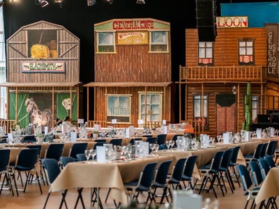 Westernhaus Kulisse groß (5 Stück) mieten