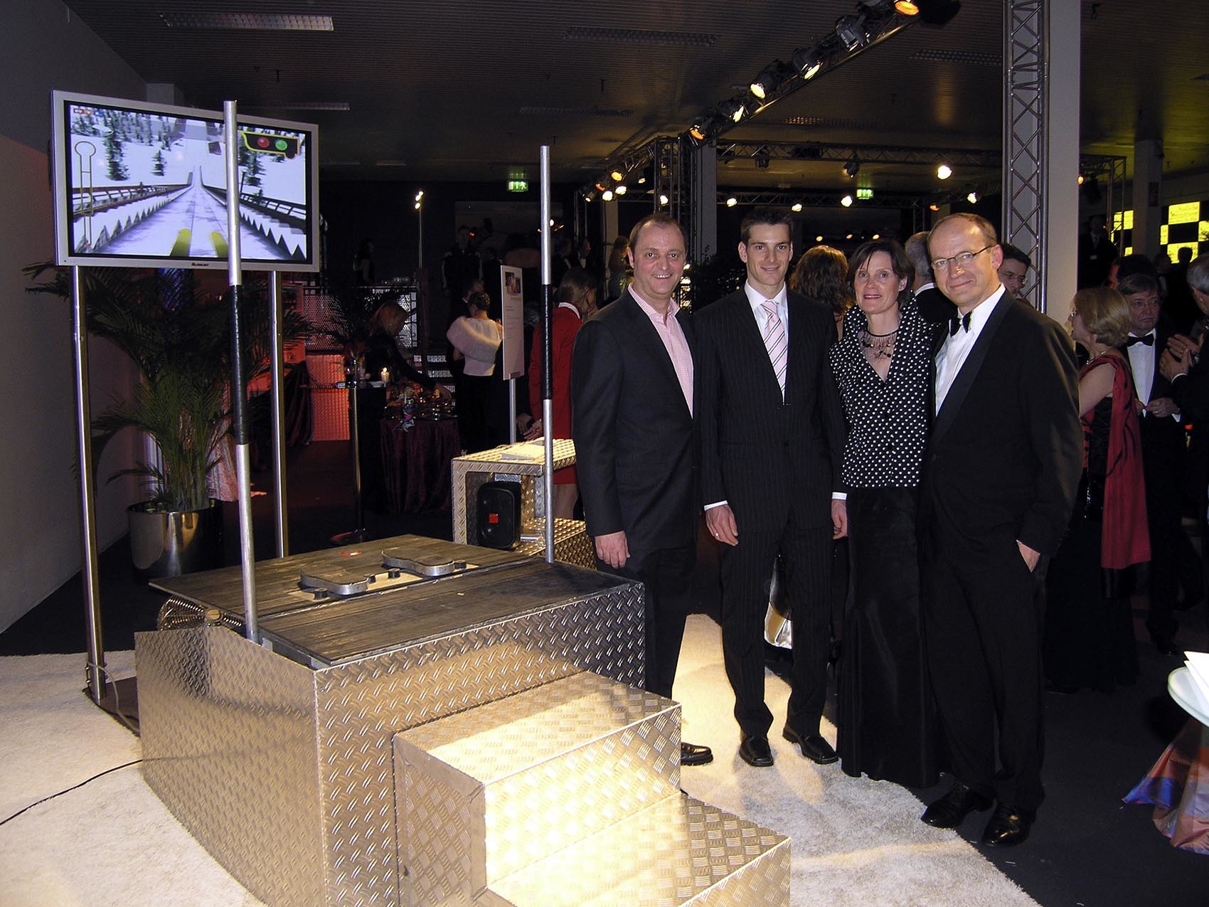 02_skisprungsimulator-ball-des-sports_www.eyeconcept.de_001