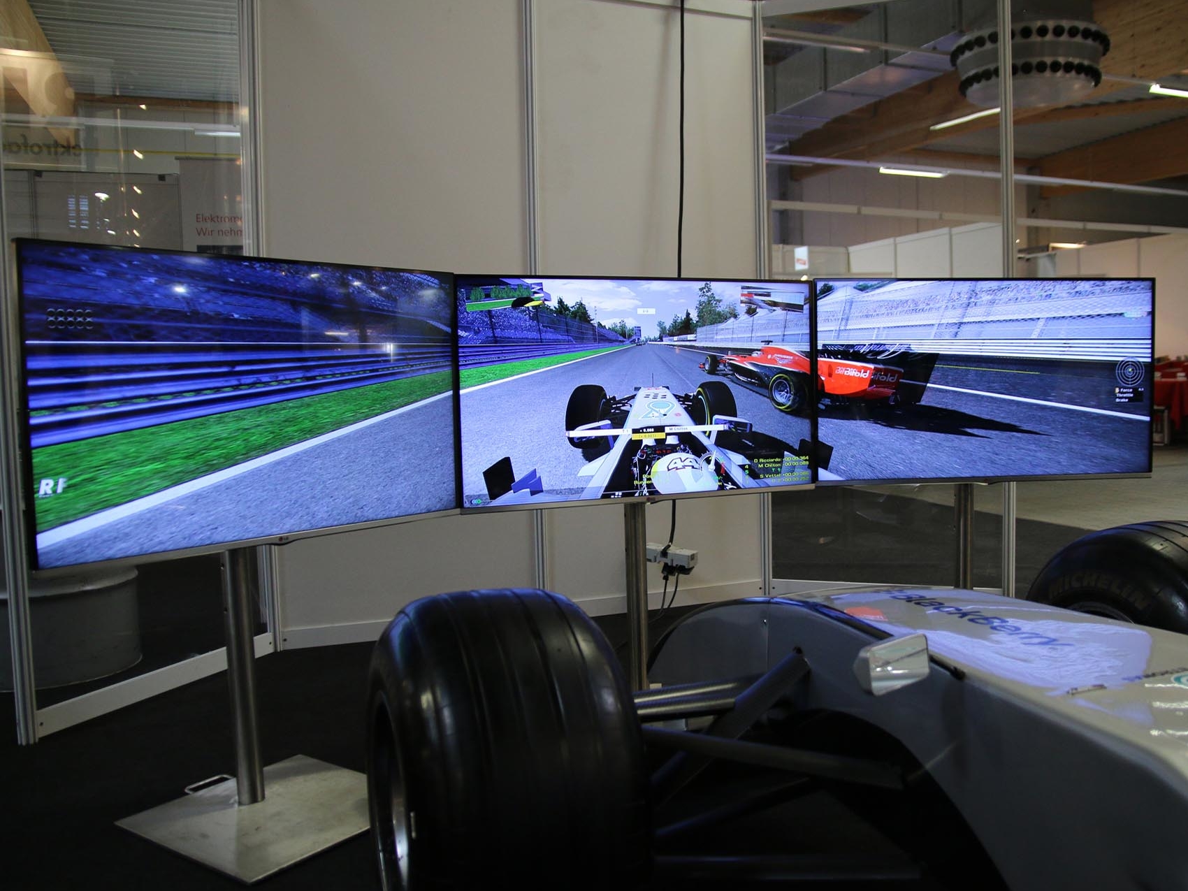 formel-1-simulator_panoramascreen_005